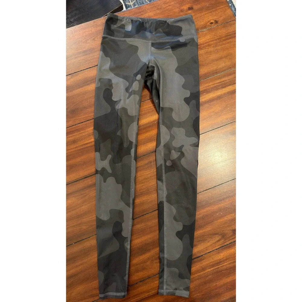 Alo Yoga Dark Camo High Waist Full Length Leggings Women's Small Black Grey